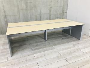 【倉庫在庫】【幅2800mm】【4名分デスク】分割天板で組立簡単！搬入ラクラク！【コクヨ製】ワークヴィスタ　ナチュラルオフィスバスターズ　梅田本店