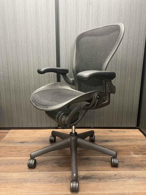 [送料込み]ハーマンミラーアーロンチェア(肘付ハイバックチェア) 中古】アーロンチェア Herman Miller/ハーマンミラー 肘付