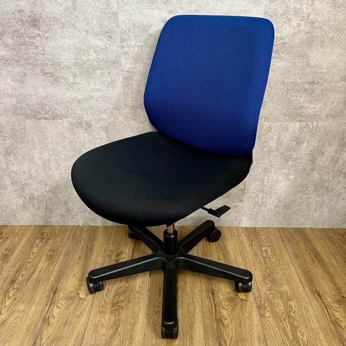 【14脚販売中！】イトーキ　ITOKI　トルテ　中古　オフィス　ロット　入れ替え　買い替え　腰痛　姿勢　福岡　博多　天神　佐賀　長崎　大分　熊本　宮崎　鹿児島　沖縄
                        トルテチェア
                                    中古
            