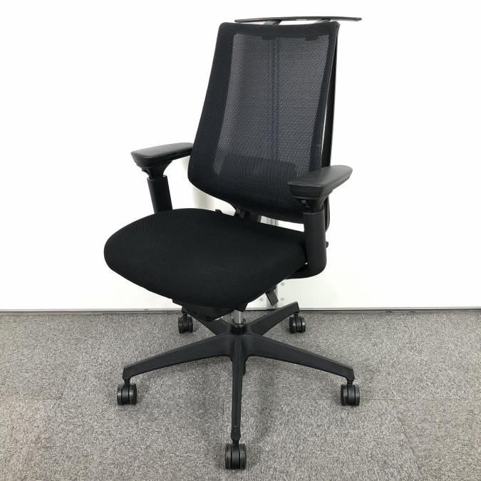 【体格差に応じて最適にサポートする高機能ワーキングチェア！直観的な操作性で誰もが快適に！】■コクヨ（KOKUYO）製　デュオラ　ハイバック肘付　■ブラック　■可動肘　■背面メッシュ　■ハンガー付/オススメ(おすすめ) /人気商品
                        デュオラ メッシュ
                                    中古
            