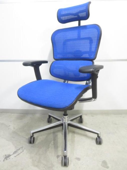 【人間工学に基づいた快適な座り心地で腰への負担を軽減！】■エルゴヒューマンチェア　可動肘付　ブルー　ヘッドレスト付　■多彩な調整機能でデスクワークが捗ります！
                        ベーシック
                                    中古
            