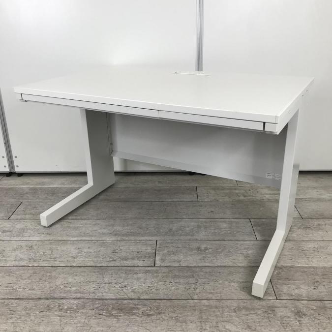 【ホワイトデスク！幅1100でコンパクト！】■ウチダ製　スカエナシリーズ　平デスク　引出付き　W1100/D700mm　■ホワイト☆★大特価セールはこちらのキーワードで検索☆★→→【大放出】
                        スカエナ
                                    中古
            