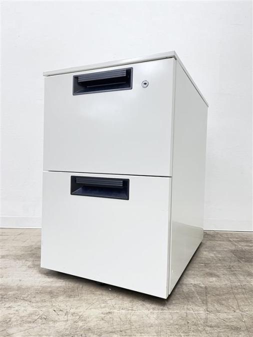 【定価2万円】【ホワイトカラーの2段ワゴン入荷！】■プラス■フラットライン■人気なホワイトカラー！！
                        フラットライン
                                    中古
            