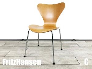 C）Fritz Hansen/フリッツハンセン　セブンチェア　ビーチナチュラル　北欧　ヤコブセン