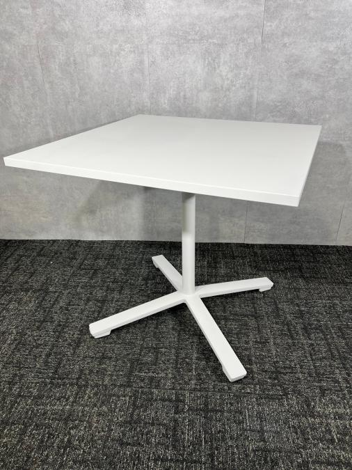 イトーキのミーティングテーブル【flip top】が入荷しました！
                        flip top
                                    中古
            