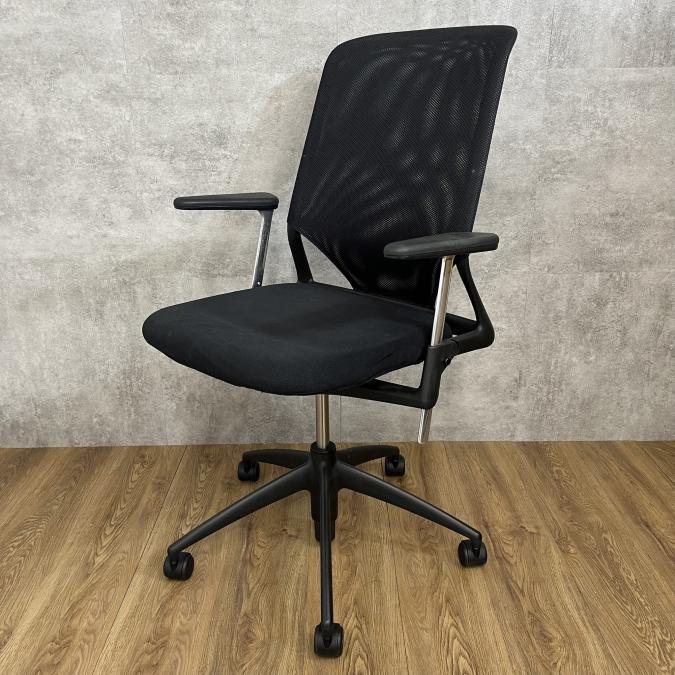 【おつとめ品のため値下げ中！】海外　ヴィトラ　Vitra　メダ2　Meda　メッシュ　昇降機能　中古　オフィスチェア　ロット　椅子　事務椅子　揃い　高級チェア 【九州在庫】
                        メダ２チェア
                                    中古
            