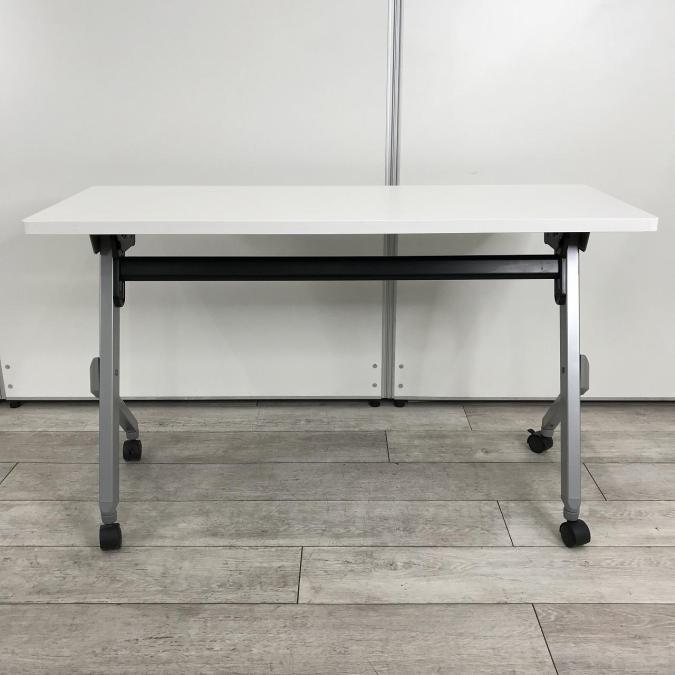 【30台ロット入荷】【倉庫在庫品】【フレキシブルに活躍する便利アイテム！】■オカムラ製　サイドスタックテーブル　W1200×D450×H720mm
                        フラプター
                                    中古
            