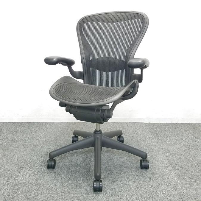 スタンダード クラシック 固定肘 Bタイプ デザイナーズ家具 オススメ(おすすめ) 大人気 ・Hermanmiller/ハーマンミラー ・Aeron/アーロン
                        アーロンチェア
                                    中古
            