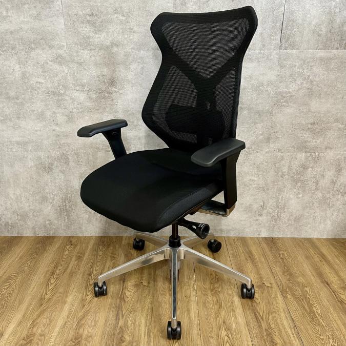 【南】【★スタイリッシュな高級チェア★ 】イトーキ　ITOKI　セクア　ハイバック　可動肘　メッシュ　中古　福岡　博多　天神　佐賀　長崎　大分　熊本　宮崎　鹿児島　沖縄
                        セクア アルミ
                                    中古
            