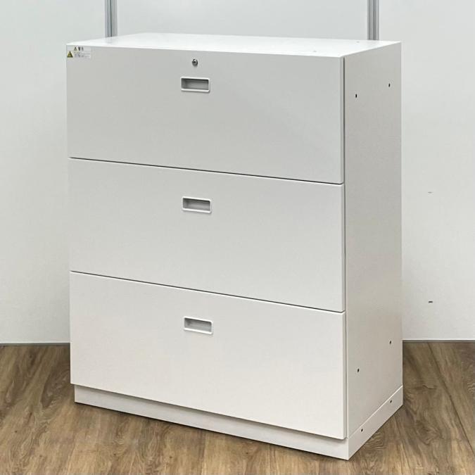 イトーキ製　シンラインシリーズ　ホワイトカラー　3段ラテラル書庫！！【関西】
                        シンライン
                                    中古
            