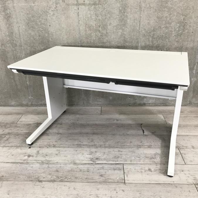 【在庫入替セール】【高品質なワークデスク！】■コクヨ製　アイエスシリーズ　平デスク　W1200×D700mm　ホワイト　■中古でお得に買うなら品質の良いデスクを！【関西】
                        iSシリーズ
                                    中古
            