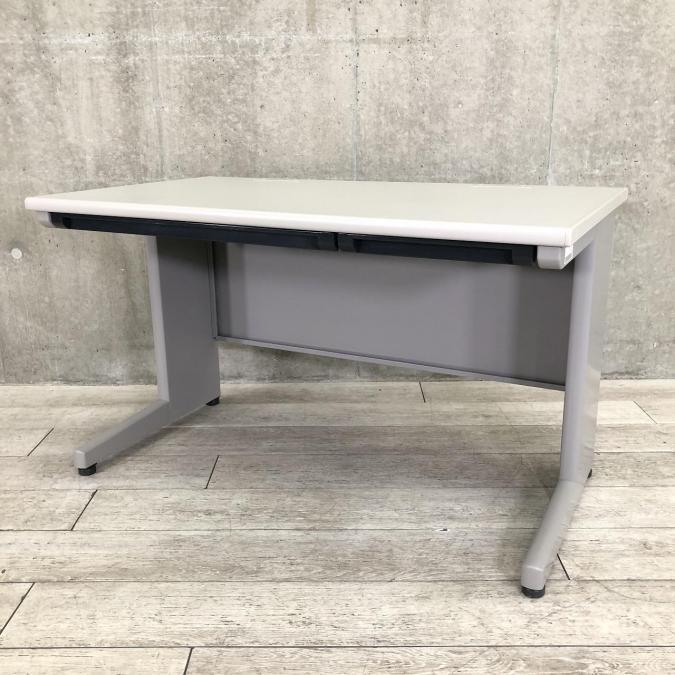 使い勝手抜群！シンプルでお買い得な横幅1200の平机！引出付！■イトーキ/CZ/ライトグレー【関西】
                        CZデスク
                                    中古
            