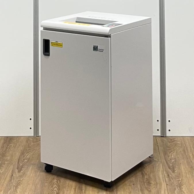 ナカバヤシ製　nakabayashi　
A3裁断可能　クロスカット　業務用シュレッダー！！
                        NS シリーズ
                                    中古
            