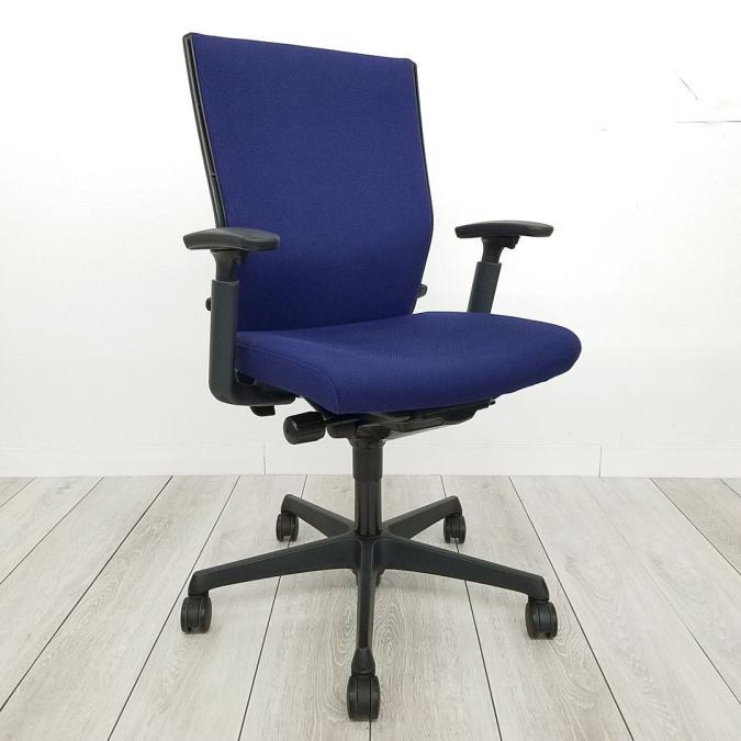 中古】エスクード C495ZR-FFW4 オカムラ/okamura 肘付ハイバック