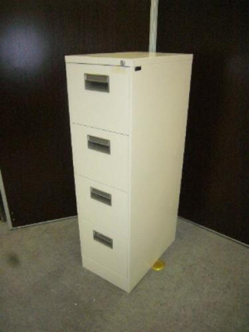 <font size=3><b><a href=http://www.officebusters.com/shop_showsai/kinshicho.php>書庫をご覧になったお客様、５人に１人がお買い上げ頂いております！なので、錦糸町店は書庫祭り！！大量在庫にてご提案します☆　■今なら関東近郊送料無料■</a></b></font>　Ａ４ファイルｌキャビネット　　希少品でやんす！
                                    中古
            