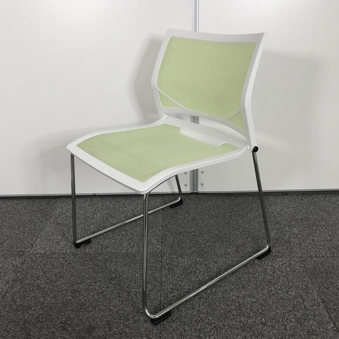 【定価約4万円】【重ねて省スペースに格納可能！】■オカムラ（okamura）　ツァルトシリーズ（Zart）　スタッキングチェア　■キャスター無　■ピスタチオグリーン　ホワイトシェル　■背座メッシュ
                        ツァルト
                                    中古
            