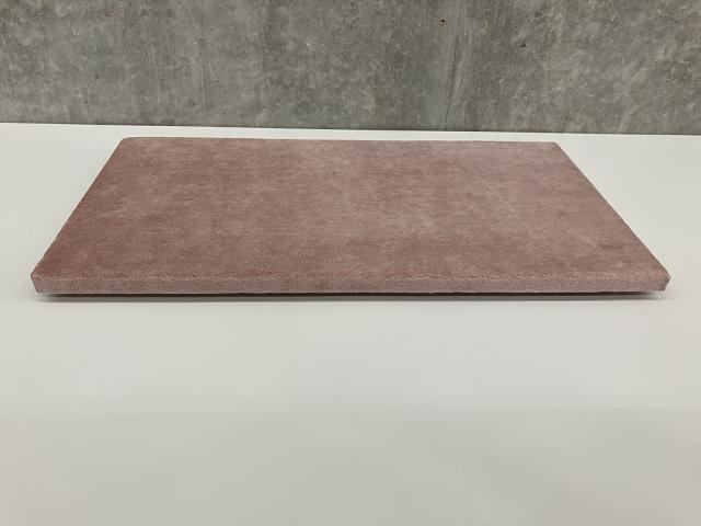 アパレル業界の皆様、お待たせ致しました!! ついに、ジュエリー(アクセサリー)展示台が入荷致しました。 長方形タイプ ピンクの小物シリーズ ※マテハン本舗の中古商品は、千葉県柏市に在庫がございます。