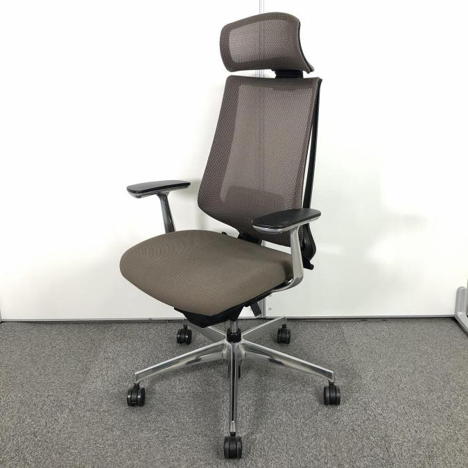 【二重フレーム構造がもたらすしなやかで美しい背もたれ機能！簡易操作で自分に合った姿勢をサポート！】■コクヨ(KOKUYO)製　　デュオラ（Duora）　肘付ハイバック 　■背面メッシュ　■固定肘　■ブラウン　■ヘッドレスト付　■ランバー付/オススメ(おすすめ) /人気商品【弊社使用欄：A00986856】
                        デュオラ メッシュ
                                    中古
            