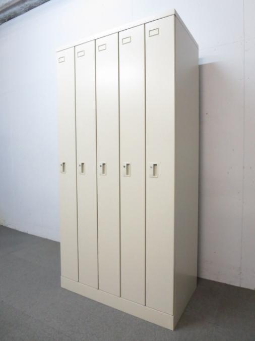 【省スペースに設置！】■5人用ロッカー　■ロングコートも収納できます！
                        その他シリーズ
                                    中古
            