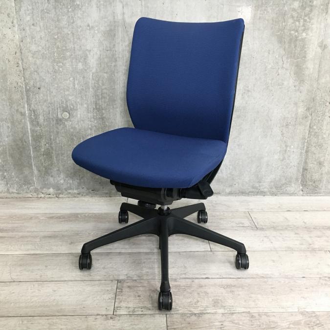 【2/7まで限定出品】オカムラ　ヴィスコンテチェア　肘付ローバック 中古】ヴィスコンテチェア オカムラ/okamura 肘無ローバック