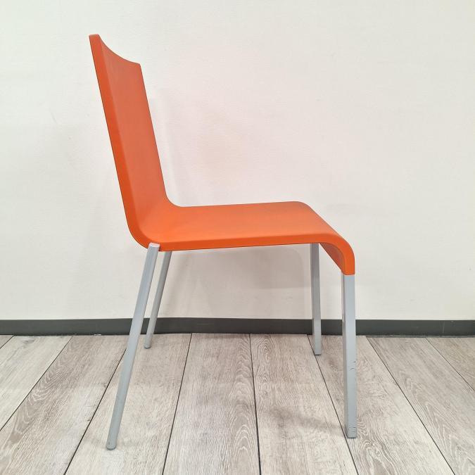 Vitra社 デザインチェア オレンジ【テレワークに最適です】