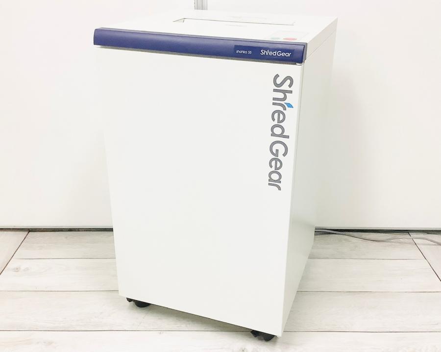 【最大裁断枚数約67枚！】◆高性能電動シュレッダー！　◆クロスカット/A3サイズ対応　◆SAKAE／サカエ　◆shohka67／匠花【弊社使用欄：A00971876】
                        shohka
                                    中古
            