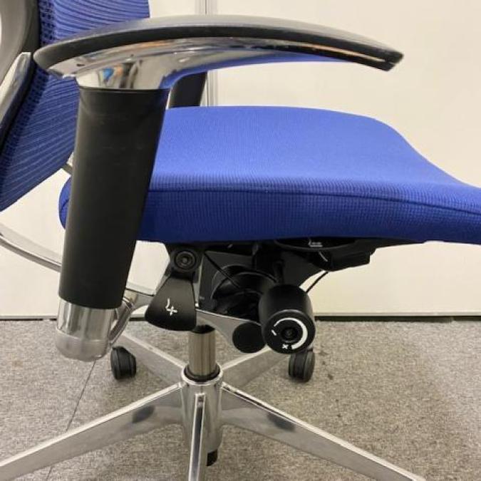 中古】バロンメッシュチェア オカムラ/okamura 肘付ハイバック