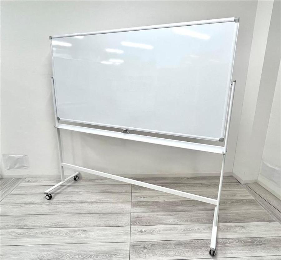 【定価5万円】【幅1800mmサイズの自立ホワイトボード入荷！】■アイリス　KJWR-1890　■ホワイト　W1800/D550/H1800
                        その他シリーズ
                                    中古
            