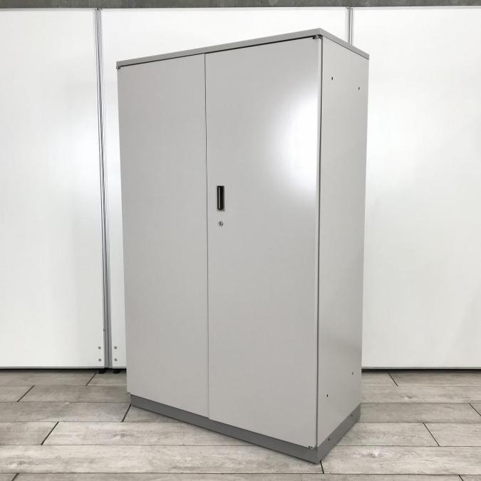 激レア/高さ1470㎜/希少　イトーキ（ITOKI）製　シンラインシリーズ　両開き　ローキャビネット　W900×D450×H1470㎜　ニューグレー　シリンダー鍵
                        シンライン
                                    中古
            