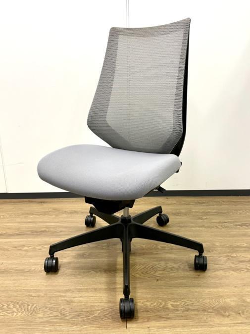 【入替セールにつき30％OFF！】/オススメ(おすすめ) /人気商品【弊社使用欄：A00977585】■コクヨ製　デュオラ　肘無しハイバック　グレー　メッシュ　肘無
                        デュオラ メッシュ
                                    中古
            