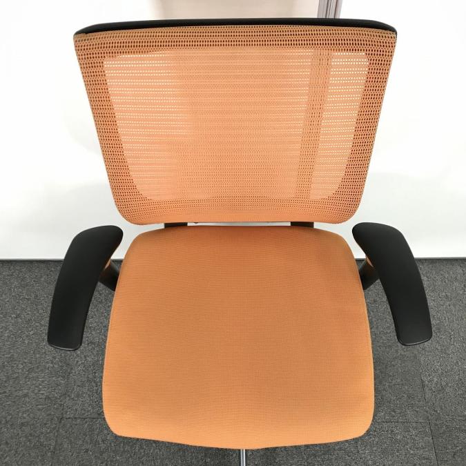 中古】バロンチェア CP83BR-FDF8 オカムラ/okamura 肘付ロー 中古】バロンチェア CP83BR-FDF8 オカムラ/okamura 肘付ロー