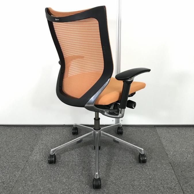 中古】バロンチェア CP83BR-FDF8 オカムラ/okamura 肘付ロー 中古】バロンチェア CP83BR-FDF8 オカムラ/okamura 肘付ロー