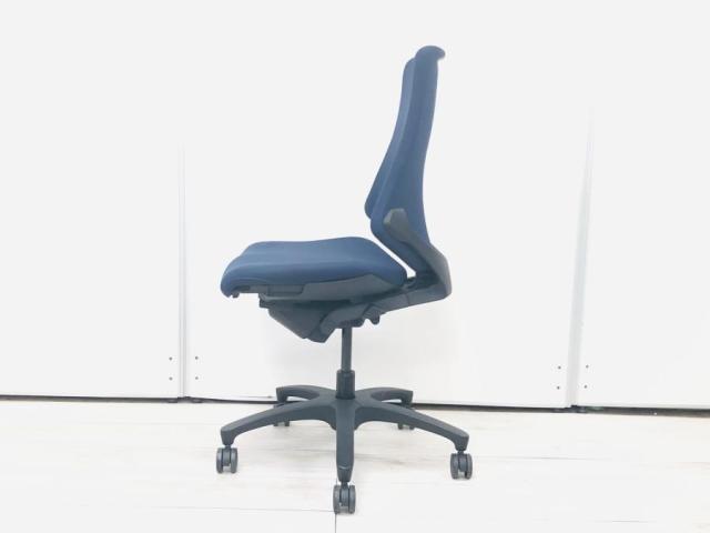 【中古】エフクロス イトーキ/ITOKI 肘無ハイバックチェア 496015