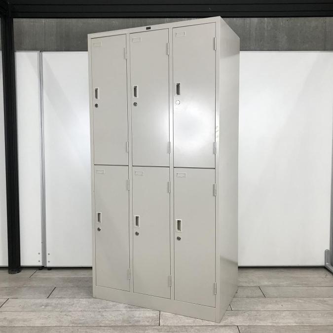 【更衣室の必需品！省スペースに設置可能な大人気更衣用ロッカー！！】■ウチダ（UCHIDA）　システムシリーズ　6人用更衣用ロッカー　■シリンダー錠　■ニューグレー
                        システム
                                    中古
            