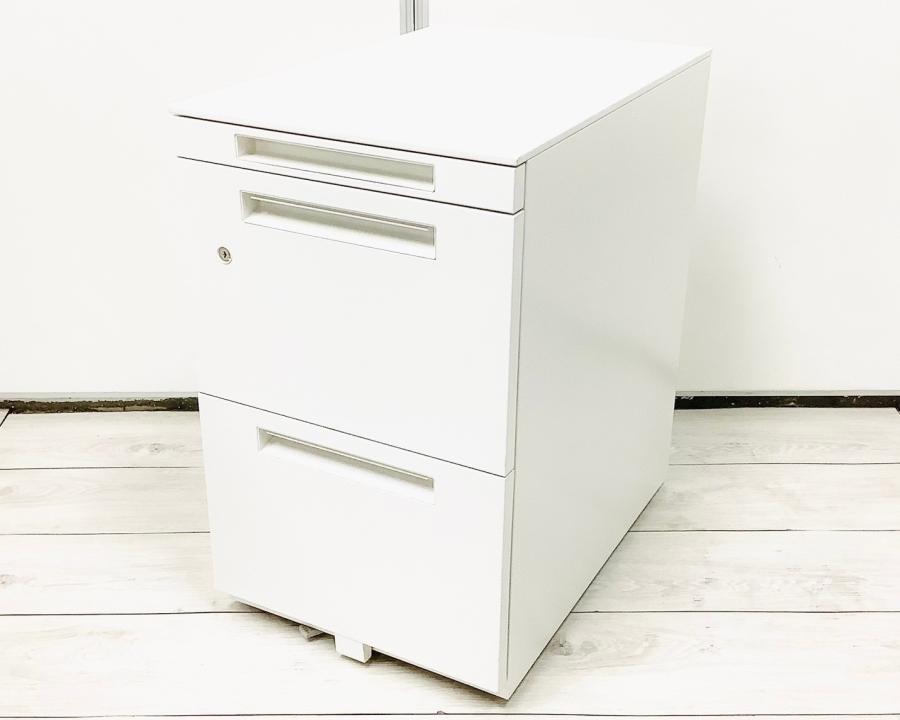 大人気／定番　◆INABA／イナバ　◆SWAGON ※横浜本店撮影画像※
                        Sワゴン シリーズ
                                    中古
            