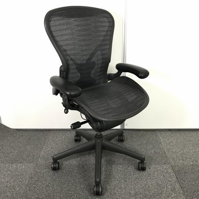ハーマンミラー アーロンチェア USED imgrc0076333923.jpg