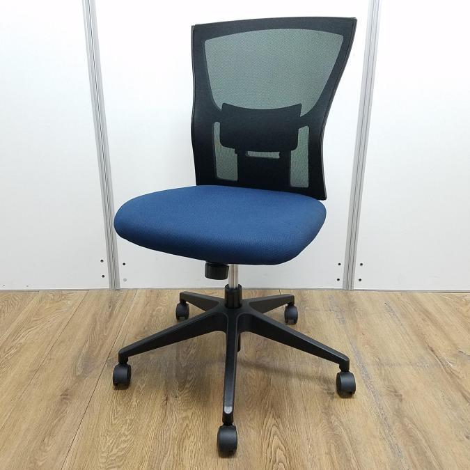 【数量限定！通常中古価格よりお安く！】■イトーキ製(ITOKI)　 サリダ　■ローバック　ネイビーブルー【安価なチェアをお探しの方にお勧め！】【関東倉庫在庫品】【弊社使用欄：A00985091】【TOGS】【WEBC】
                        サリダ（salida）チェア
                                    中古
            