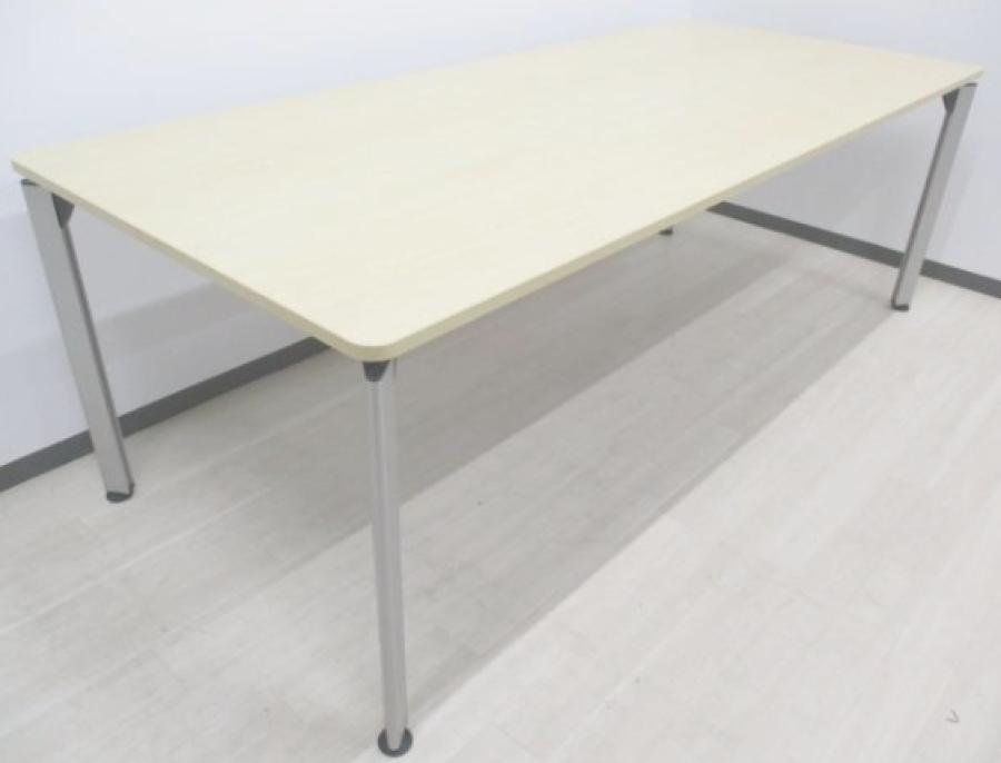 【☆限定１台☆】◆イトーキ　/　ミーティングテーブル　/　長机　/　会議　/　執務室　/　応接テーブル
                        その他シリーズ
                                    中古
            