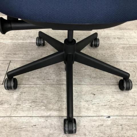 中古】リープV2 Steelcase/スチールケース 肘付ハイバックチェア 498065 - 中古オフィス家具ならオフィスバスターズ