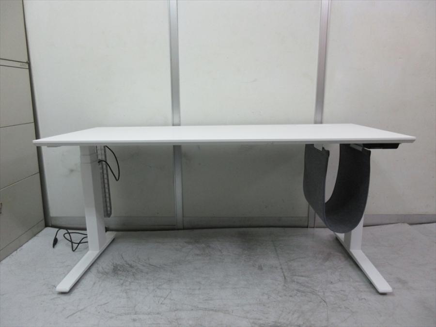 電動昇降テーブルデスク！！◆オカムラスイフト（Swift）【横幅1550サイズ】ホワイト【倉庫在庫品】【TH】
                        Swift
                                    中古
            