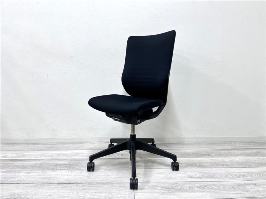 【定価10万円】【高機能でコストパフォーマンスに優れたエピオスチェア！】■イトーキ（ITOKI）製　エピオスチェア　肘無ハイバック　背面メッシュ　■ブラック
                        エピオスチェア
                                    中古
            