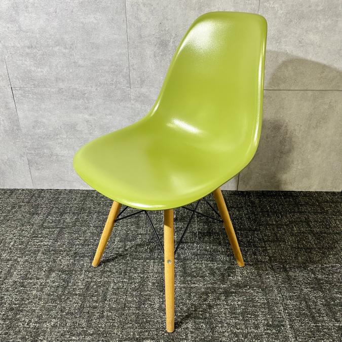 【鮮やかなミーティングチェア！】◆その他メーカー品/ミーティングチェア　博多　天神
                        その他シリーズ
                                    中古
            