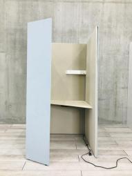 【吸音パネルで仕事を快適に！！ミニマムサイズのワークブースが入荷！！】
■Okamura（オカムラ）　■ワークブース　■ドレープ　■W1000㎜×D1000㎜×H1920㎜　■ライトブルー【ABW商品】【関東倉庫在庫品】【弊社使用欄：A00951110 WEBC3】♢