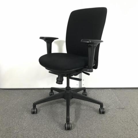 中古】ジェスチャー Steelcase/スチールケース 肘付ハイバックチェア 496437 - 中古オフィス家具ならオフィスバスターズ