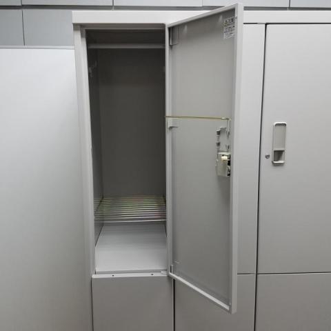 送料無料】 ITOKI(イトーキ) クローレ 6人用ロッカー 2段 幅900 ダイヤル錠 塗装扉タイプ 本体ホワイト 扉ホワイト  幅900×奥行515×高さ1790mmの通販 ｜ オフィス家具通販の【オフィスコム】