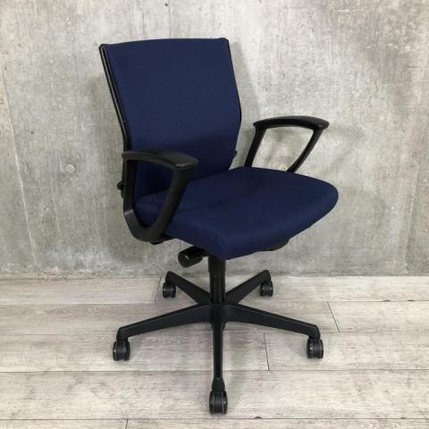 【中古】エスクード オカムラ/okamura 肘付ローバックチェア 495162