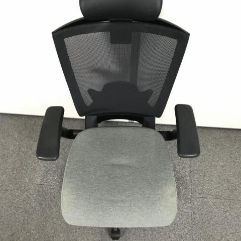 中古】 FURSYS/ファシス 肘付ハイバックチェア 500571 - 中古オフィス家具ならオフィスバスターズ