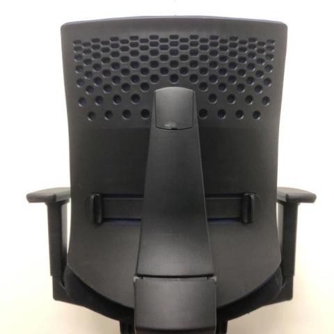 中古】ウィザード2 コクヨ/KOKUYO 肘付ハイバックチェア 499854 - 中古オフィス家具ならオフィスバスターズ
