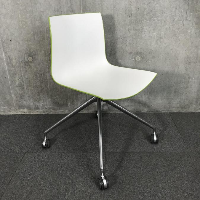 中古】カティファ46 L491AC GE79 Arper/アルペール ミーティング 中古】カティファ46 L491AC GE79 Arper/アルペール ミーティング