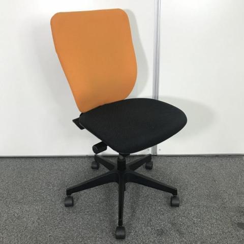 中古】エピオスチェア KE-450GB-T1T1T1 イトーキ/ITOKI 肘無ハイバックチェア 500788 -  中古オフィス家具ならオフィスバスターズ